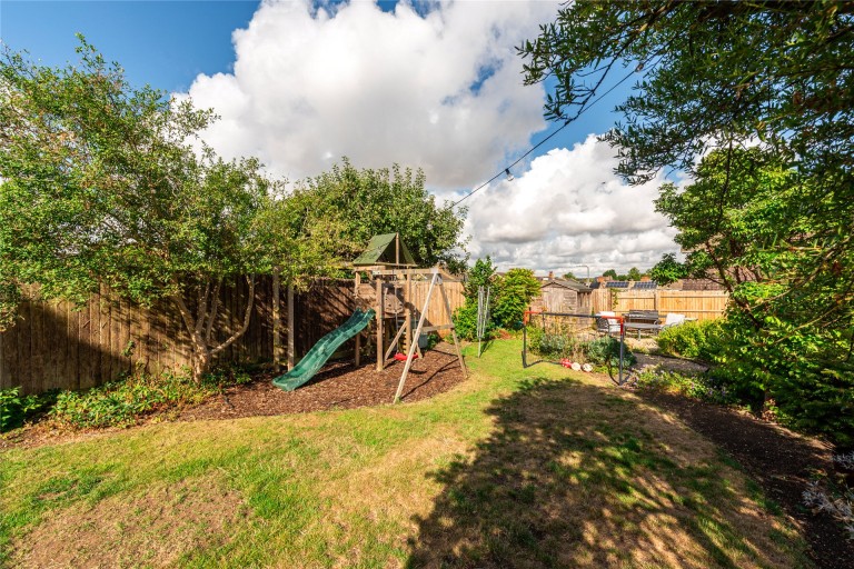 Images for Egmont Avenue, Stony Stratford, MK11