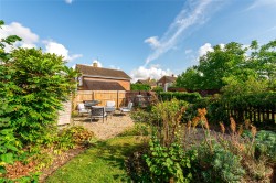Images for Egmont Avenue, Stony Stratford, MK11