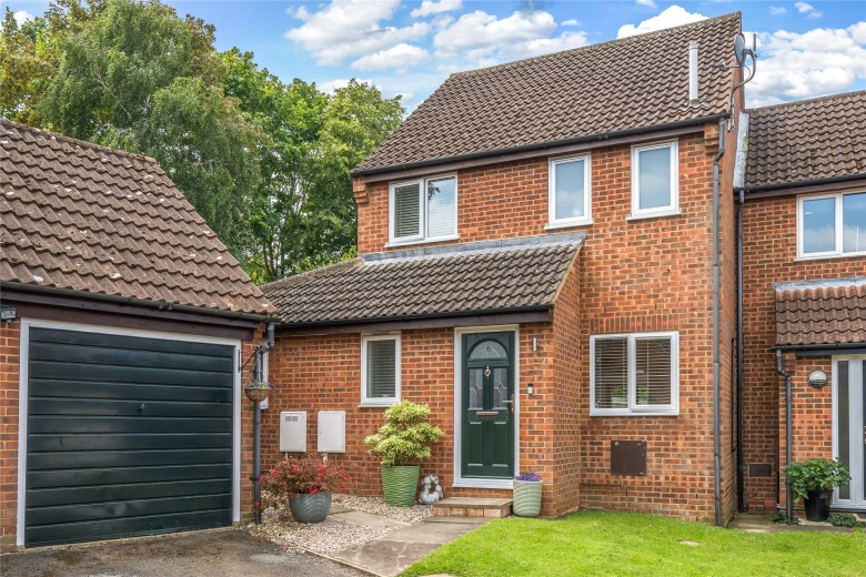 Click the photo for more details of Milecastle, Bancroft, MK13