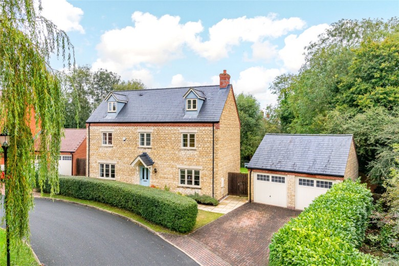 Click the photo for more details of Wreschner Close, Deanshanger, MK19