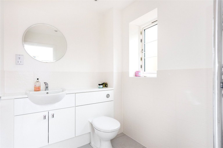 Images for Wreschner Close, Deanshanger, MK19