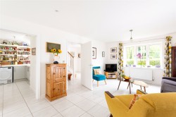 Images for Wreschner Close, Deanshanger, MK19