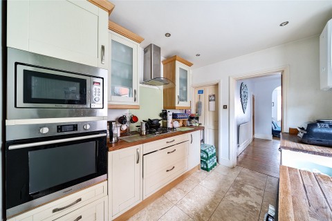 Click the photo for more details of Peel Road, Wolverton, MK12