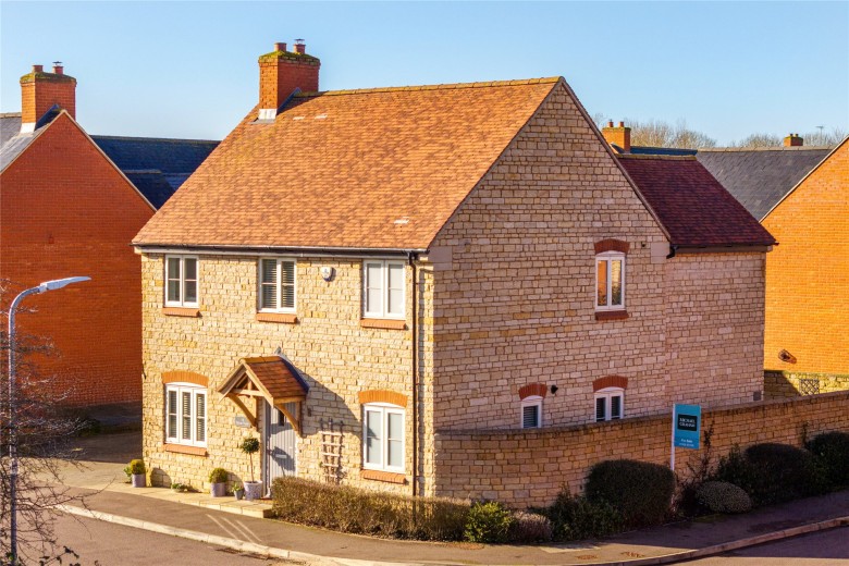 Click the photo for more details of River View, Old Stratford, MK19