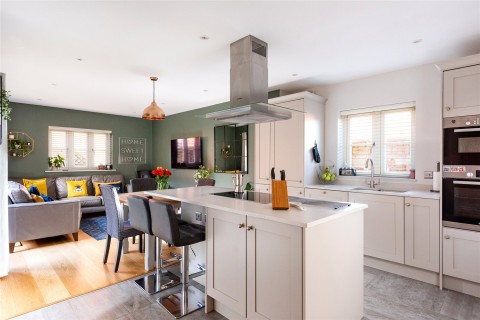 Click the photo for more details of River View, Old Stratford, MK19
