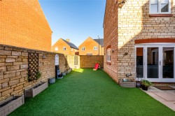 Images for River View, Old Stratford, MK19