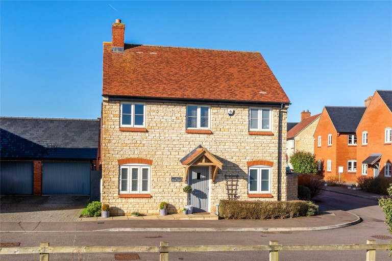 Images for River View, Old Stratford, MK19