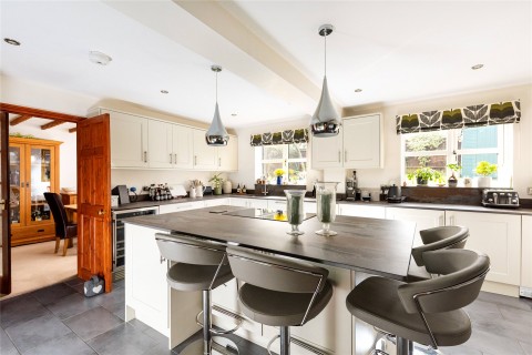 Click the photo for more details of Main Street, Beachampton, MK19