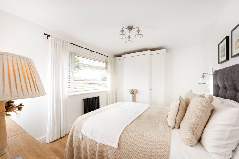 Images for High View, Deanshanger, MK19