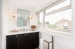 Images for High View, Deanshanger, MK19