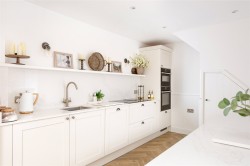 Images for High View, Deanshanger, MK19