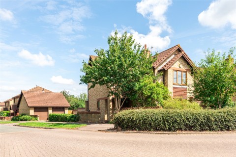 Click the photo for more details of Fortescue Drive, Shenley Church End, MK5