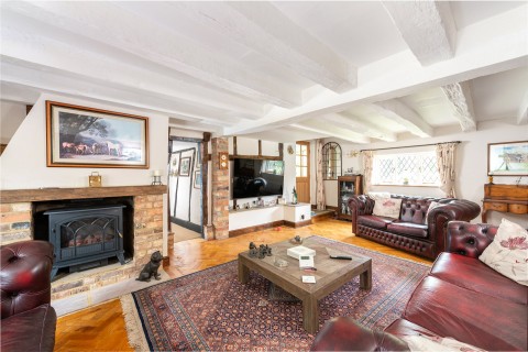 Click the photo for more details of Drayton Road, Newton Longville, MK17