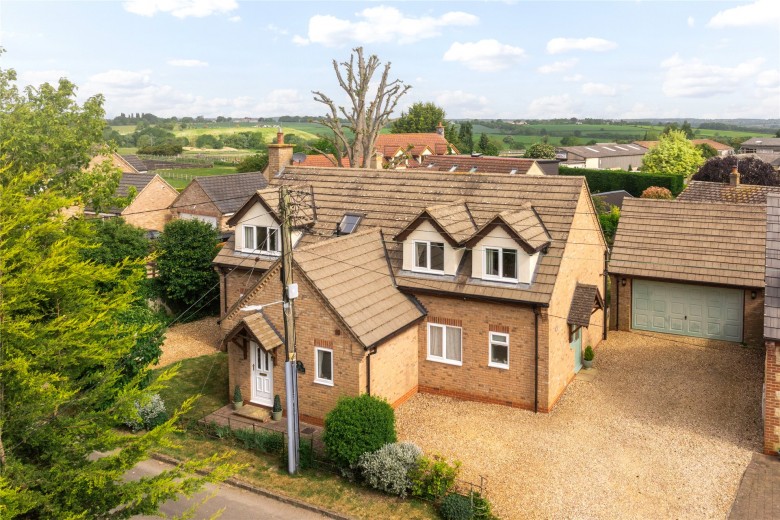 Click the photo for more details of Moorend Road, Yardley Gobion, NN12