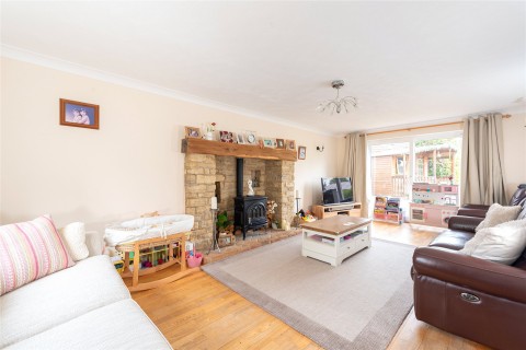 Click the photo for more details of Moorend Road, Yardley Gobion, NN12