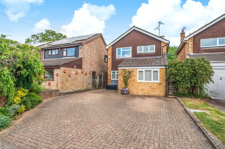 Click the photo for more details of Mays Way, Potterspury, NN12