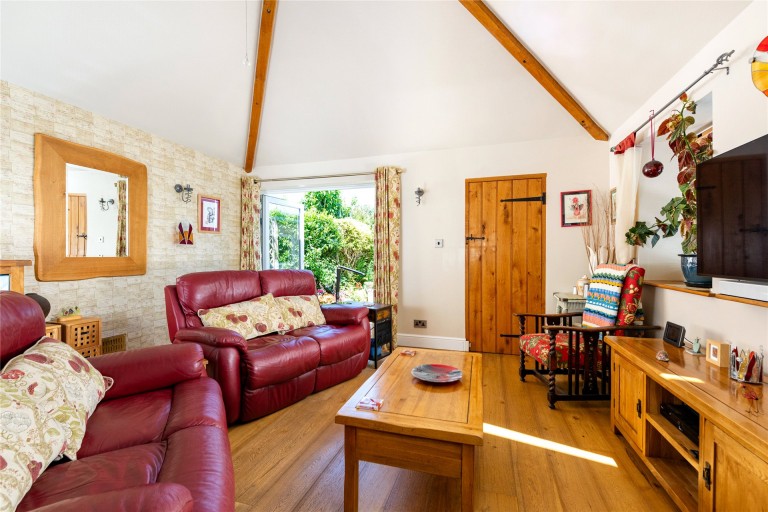 Images for High Street, Potterspury, NN12