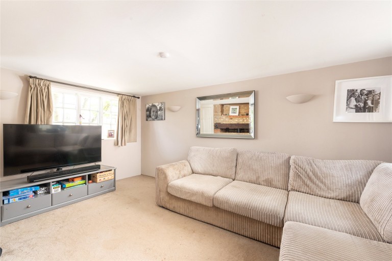 Images for Stock Lane, Whaddon, MK17
