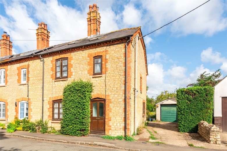 Click the photo for more details of Deanshanger Road, Wicken, MK19