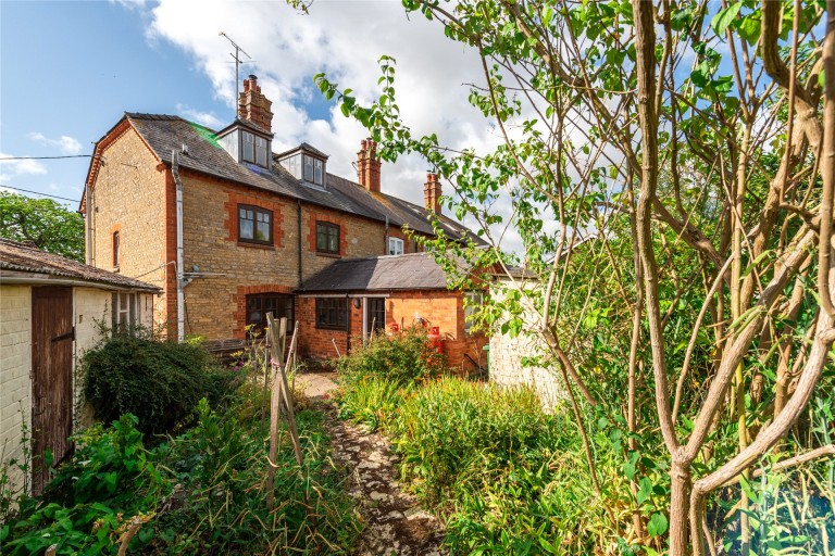 Images for Deanshanger Road, Wicken, MK19