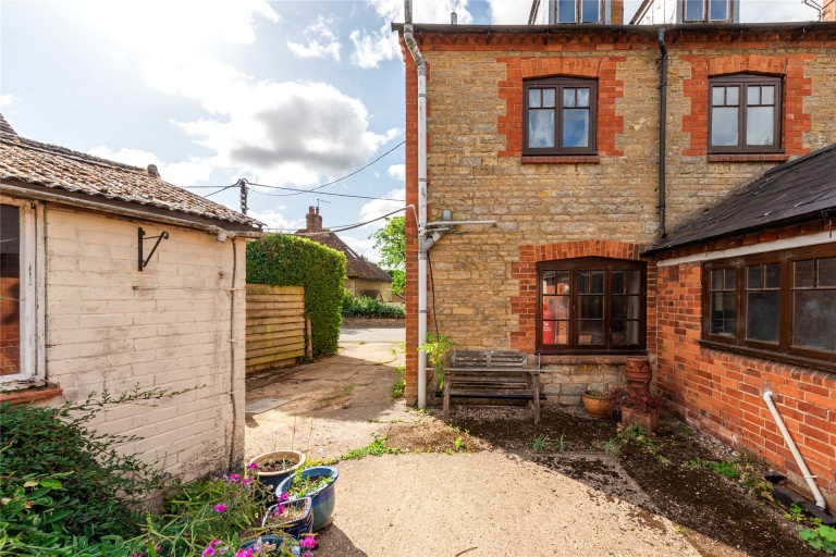 Images for Deanshanger Road, Wicken, MK19