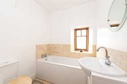 Images for Deanshanger Road, Wicken, MK19