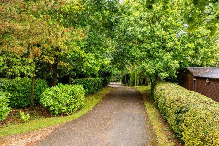 Images for Alderton, Towcester, NN12