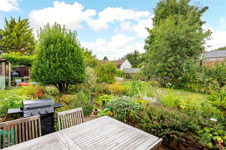 Images for High Street, Bugbrooke, NN7
