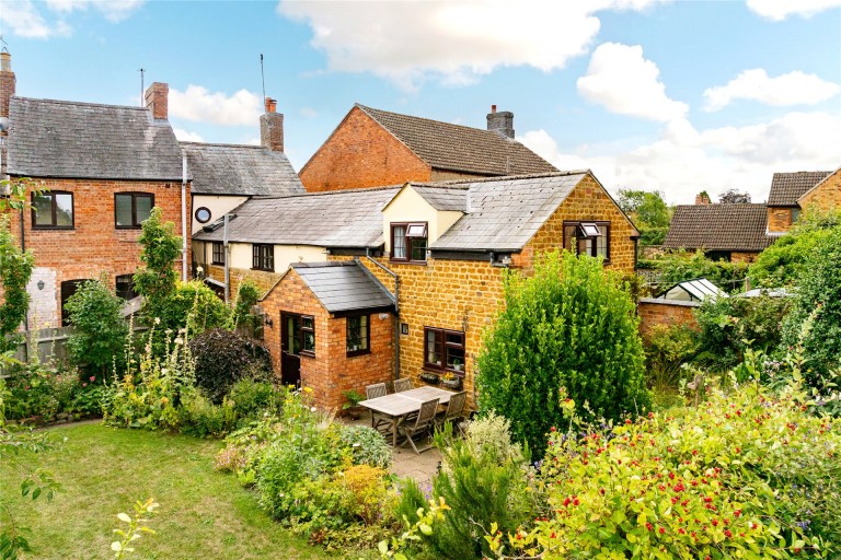 Images for High Street, Bugbrooke, NN7