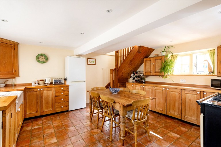 Images for High Street, Silverstone, NN12