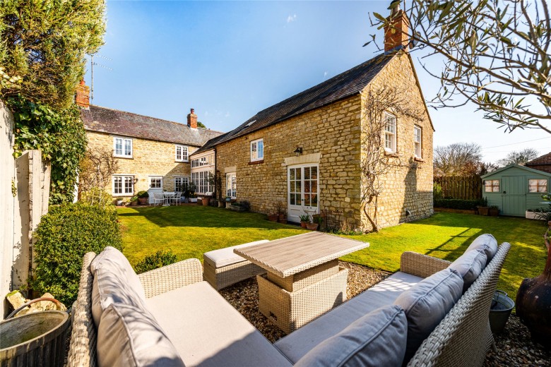 Click the photo for more details of Stoke Road, Ashton, NN7