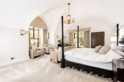 Images for Bell Lane, Syresham, NN13