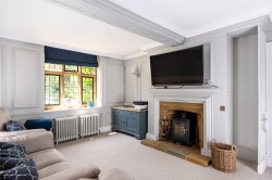 Images for Bell Lane, Syresham, NN13