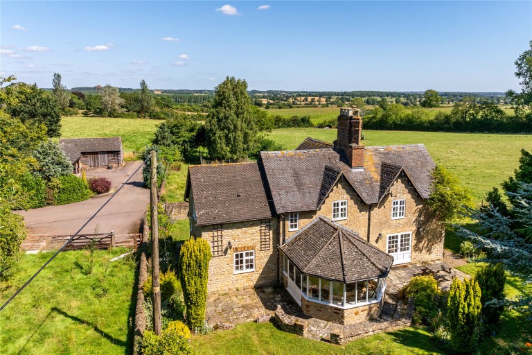 Images for Heathencote, Towcester, NN12