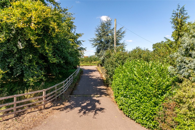 Images for Heathencote, Towcester, NN12