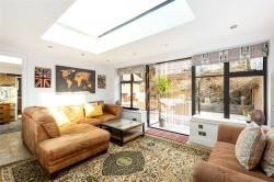 Images for Courteenhall Road, Blisworth, NN7
