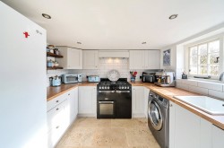 Images for Scriveners Lane, Pury End, NN12