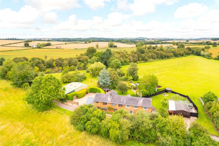 Images for Willow End, Dodford, NN7