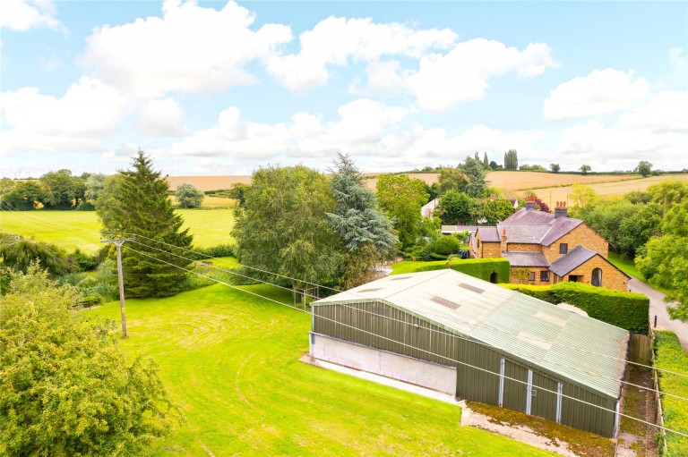 Images for Willow End, Dodford, NN7