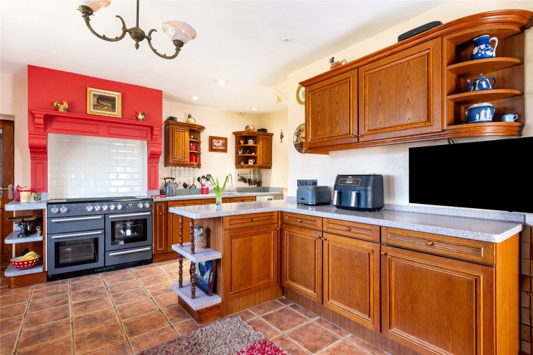 Images for Willow End, Dodford, NN7