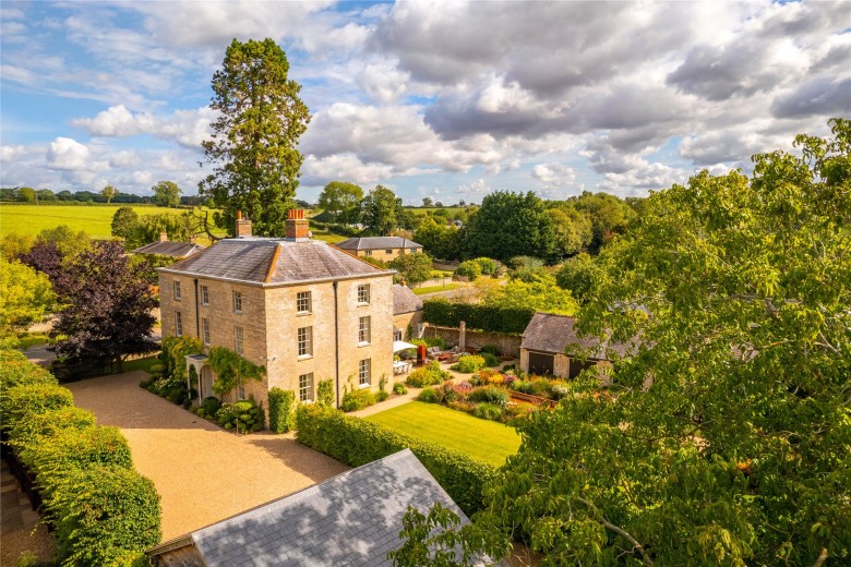 Click the photo for more details of Rookery Lane, Stoke Bruerne, NN12