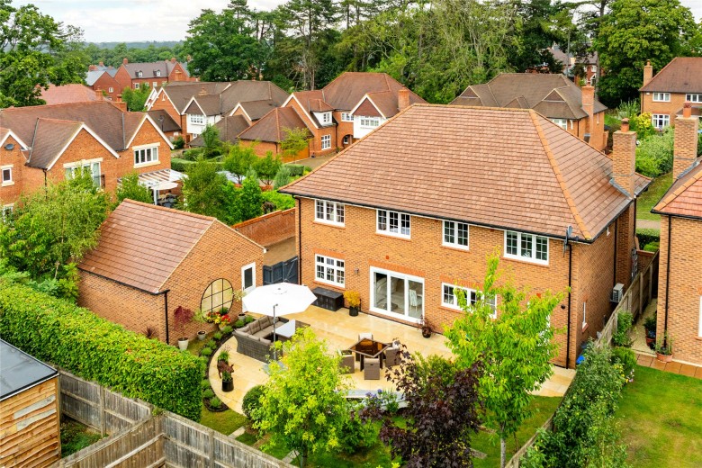 Click the photo for more details of Sharpe Street, Burcote Park, NN12