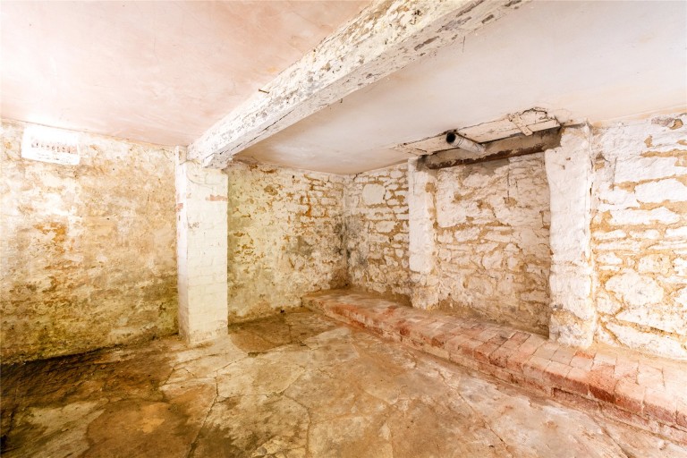 Images for Manor Road, Grimscote, NN12