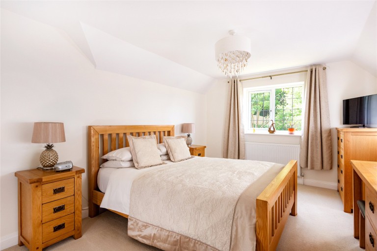 Images for Buswell Close, Weedon, NN7