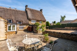 Images for Silver Street, Chacombe, OX17