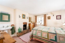 Images for Careys Road, Pury End, NN12