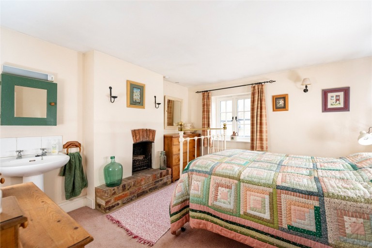 Images for Careys Road, Pury End, NN12