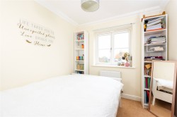 Images for Hillside Avenue, Silverstone, NN12