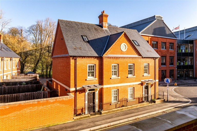 Images for Moat Lane, Towcester, NN12
