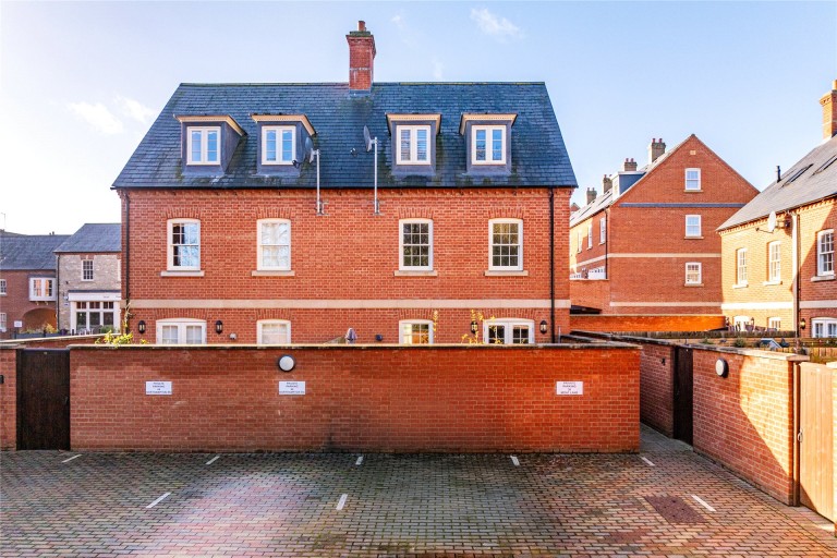 Images for Moat Lane, Towcester, NN12